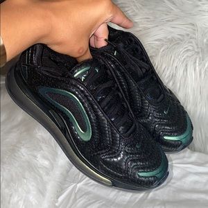 Women’s Size 5.5 air max 720’s